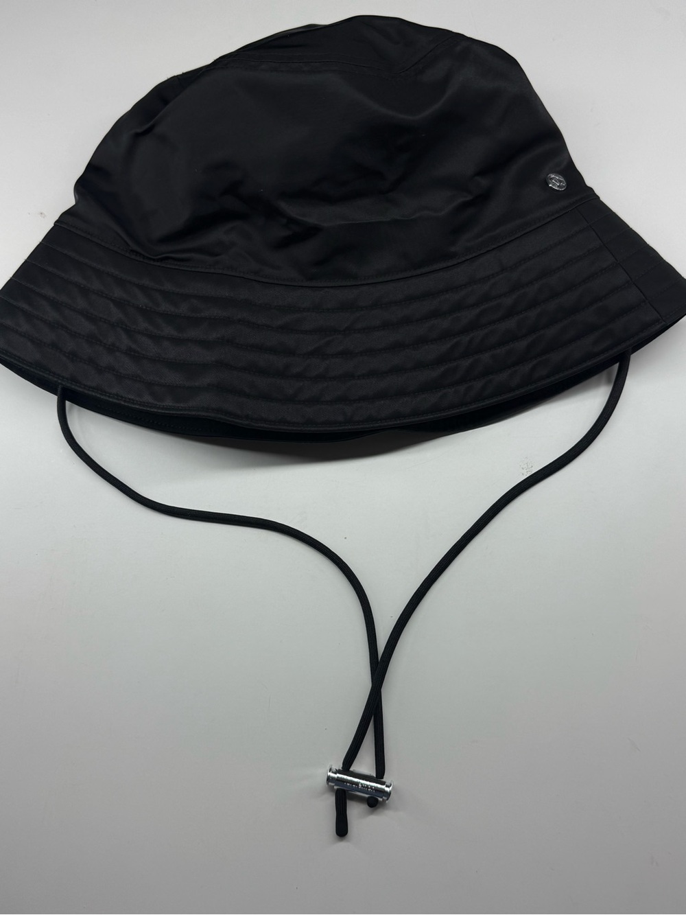 lululemon athletica Black Bucket Hat with Chin Cord